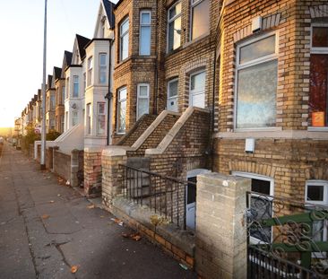 Ferry Road, Grangetown - Photo 2