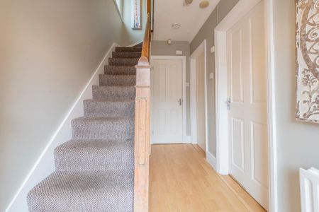 1 bedroom detached house to rent - Photo 2