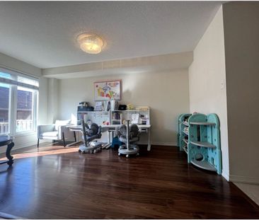 For Lease - 1083 Bur Oak Avenue, Markham, Ontario - Photo 3