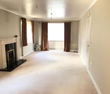 2 bedroom semi-detached bungalow to rent - Photo 4