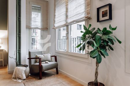 4 room luxury Apartment for rent in Madrid, Community of Madrid - Photo 5