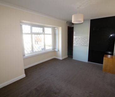 Moorland Road, Pudsey, Leeds - Photo 1