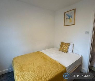 1 bedroom in a house share to rent - Photo 6