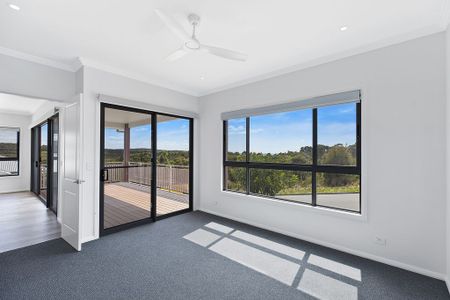 Brand new luxury designer home with water glimpses. - Photo 5