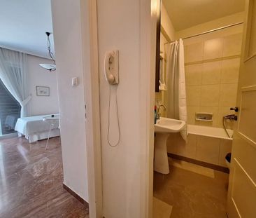 Διαμέρισμα για ενοικίαση Κάτω Γλυφάδα (Γλυφάδα) - Photo 3