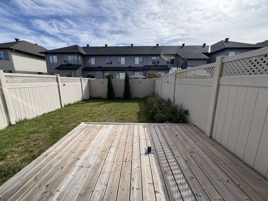 For Lease - 324 Rainrock Crescent, Orleans - Convent Glen and Area, Ontario - Photo 1