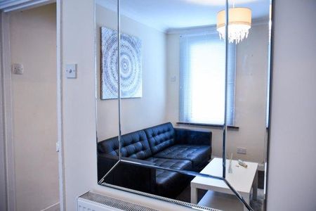 4 bedroom house share to rent - Photo 5