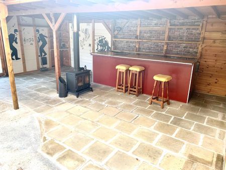 3 bedroom semi-detached house to rent - Photo 4