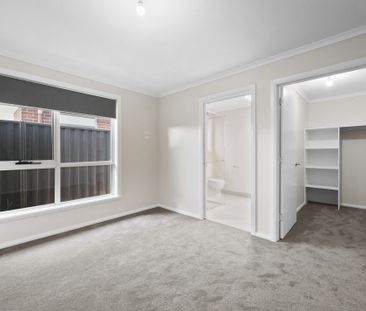 Near new in Hadspen. - Photo 2