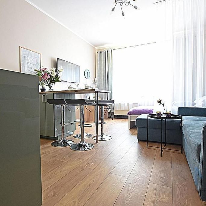 Ładna kawalerka blisko Nowego Kleparza - Photo 1