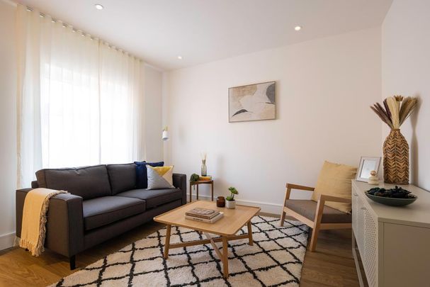 2 bedroom townhouse to rent - Photo 1