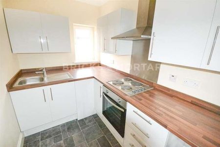 Earsdon Road, Shiremoor, Newcastle Upon Tyne, NE27 - Photo 4