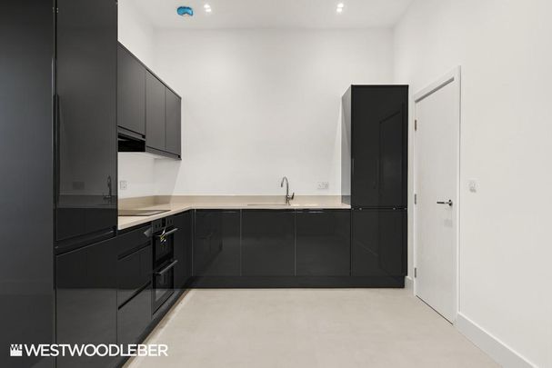 2 bedroom penthouse to rent - Photo 1