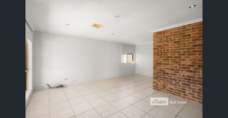 NEAT & TIDY - Photo 2