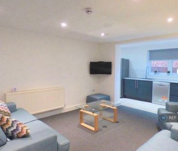 1 bedroom in a house share to rent - Photo 1