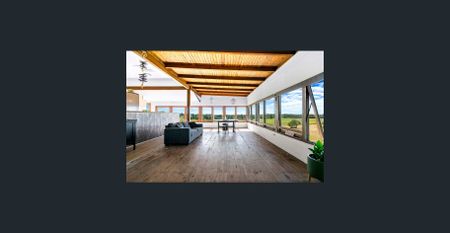 Country Living! - Photo 2