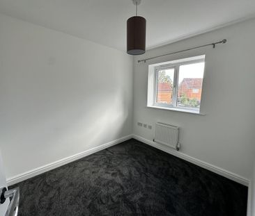 4 bedroom terraced house to rent - Photo 5