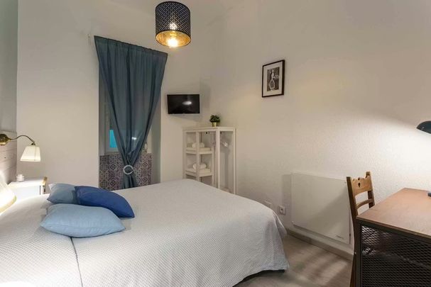 Rua Heróis de Quionga, Lisbon, Lisbon 1170-191 - Photo 1