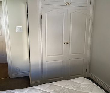 1 Bed Flat, Brighton Marina Village, BN2 - Photo 1