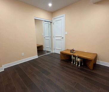 90 Mountainside Crescent #Basement - Photo 6