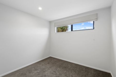 2/15 Waltham Road, Sydenham - Photo 4
