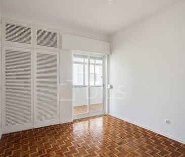 Apartamento T3+1, próximo da praia, para arrendamento no Estoril - Photo 5