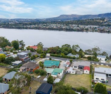 Neat & Private 2 Bedroom Unit in Convenient Location - Photo 6