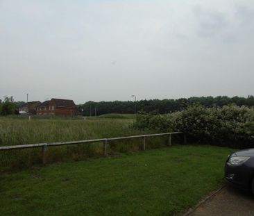 1 bedroom ground floor flat to rent - Photo 5
