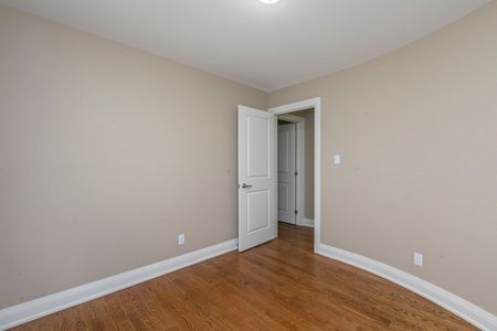 For Lease - 691 Edison Avenue, Carlingwood - Westboro and Area, Ontario - Photo 4