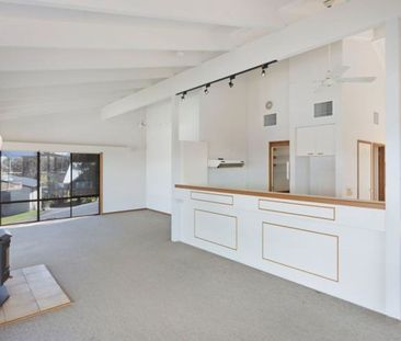 28 Imlay Street Merimbula - Photo 3