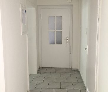 Erdgeschosswohnung mit 3 Zimmern, bezugsfertig - Foto 4