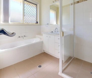 Spacious 4-Bedroom Family Home with Multiple Living Areas & Double ... - Photo 5