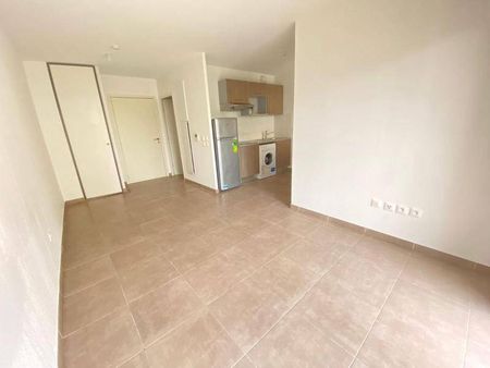 Location appartement récent 1 pièce 27.4 m² à Montpellier (34000) - Photo 2