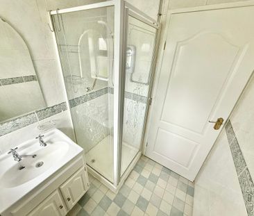 3 bedroom terraced house to rent - Photo 6