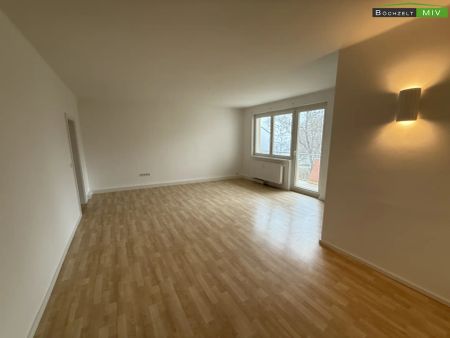 Teilsanierte 3,5-Zimmer-Mietwohnung mit Balkon nahe dem Zentrum +++ Knittelfelds +++ - Photo 3