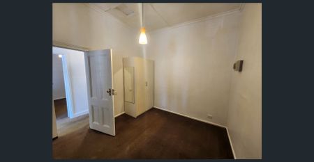 Great location! - Photo 5