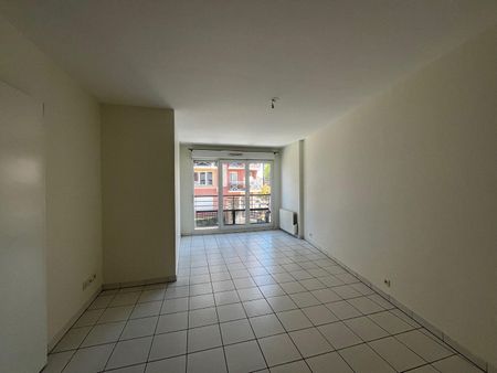 Location Appartement 3 pièces 59m² - Photo 5