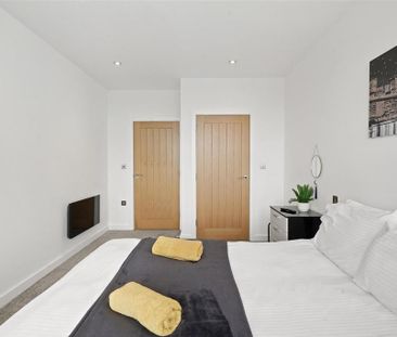 2 bedroom apartment to rent - Photo 2