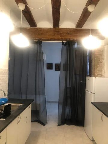 Carrer de Palomar, Valencia, Valencian Community 46001 - Photo 5