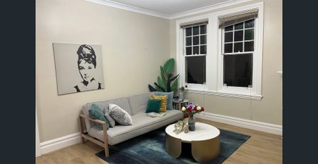 Furnished New paint and floored nice house - Photo 4