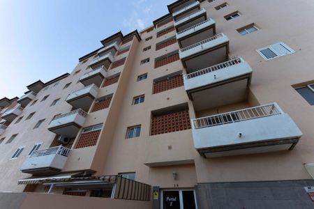 ATICO EN ALQUILER CON 3 HAB, GARAJE, TRASTERO Y PISCINA – 0067-04669 - Foto 5