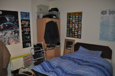 239 HARBORNE LANE - Photo 2