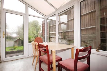 Southway, Guildford, GU2 8DJ - Photo 2