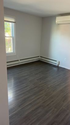 For Lease - 108 Queenston Street Unit# 2, St. Catharines, Ontario - Photo 1