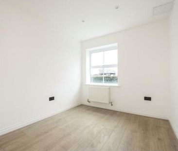 Arklay Close, Hillingdon, UB8 - Photo 4