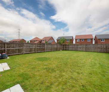 4 bed detached house to rent in Speckledwood Way, Great Park, NE13 - Photo 4