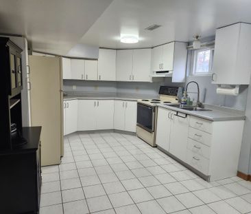 For Lease - 9 Scarlett Drive Unit# Lower, Brampton, Ontario - Photo 1