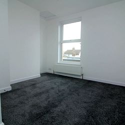 Alma Road, Ramsgate, CT11 7PA, Kent - Photo 2