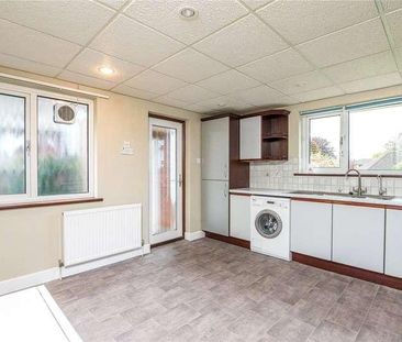 Thorpe Hall Avenue, Thorpe Bay, Essex, SS1 - Photo 6