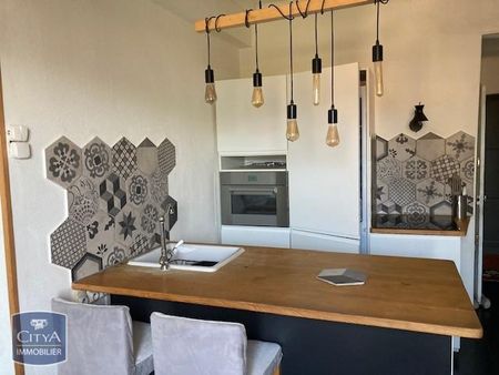 Location Appartement 1 pièce 30m² HYERES 83400 - Photo 4